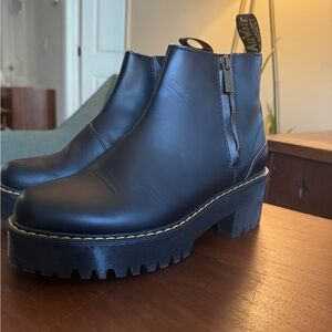 Doc Marten Chelsea Boots 9
